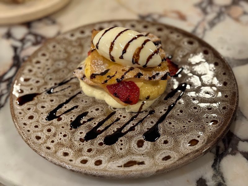 Fugazzi Bar & Dining Room photo 2