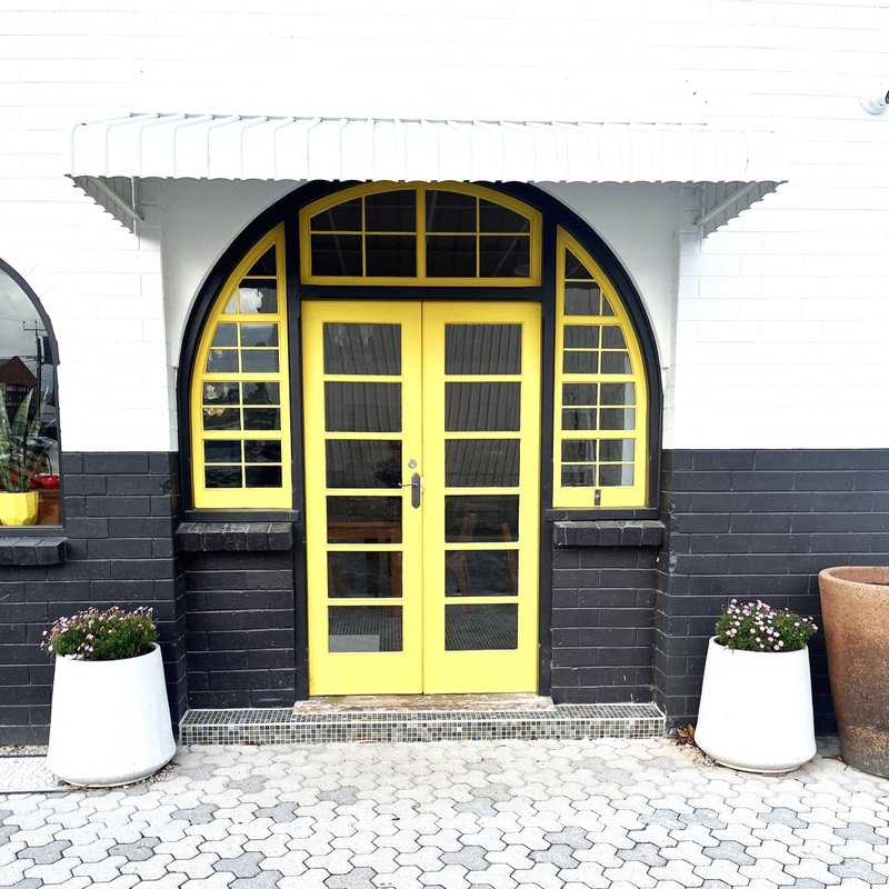 Mister Sunshine's photo 3