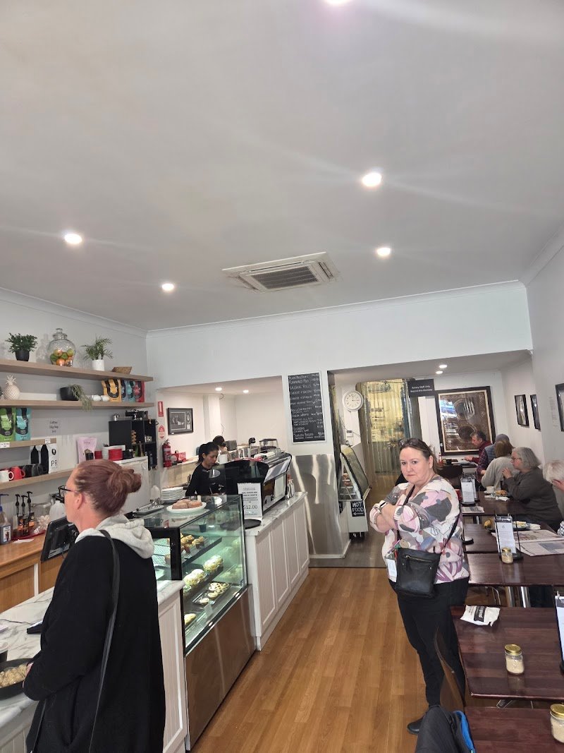 Homeground Cafe/Boutique Bakery photo 3