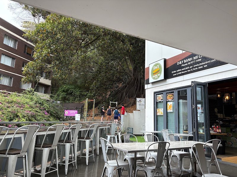 D&Y Banh Mi Cafe photo 7