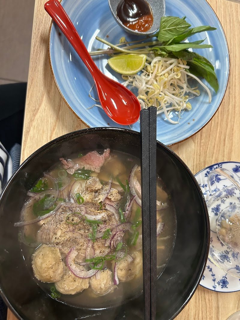 Halcyon Nest Vietnamese Restaurant photo 4