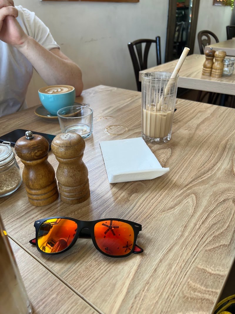 The Giant Bean Cafe photo 5