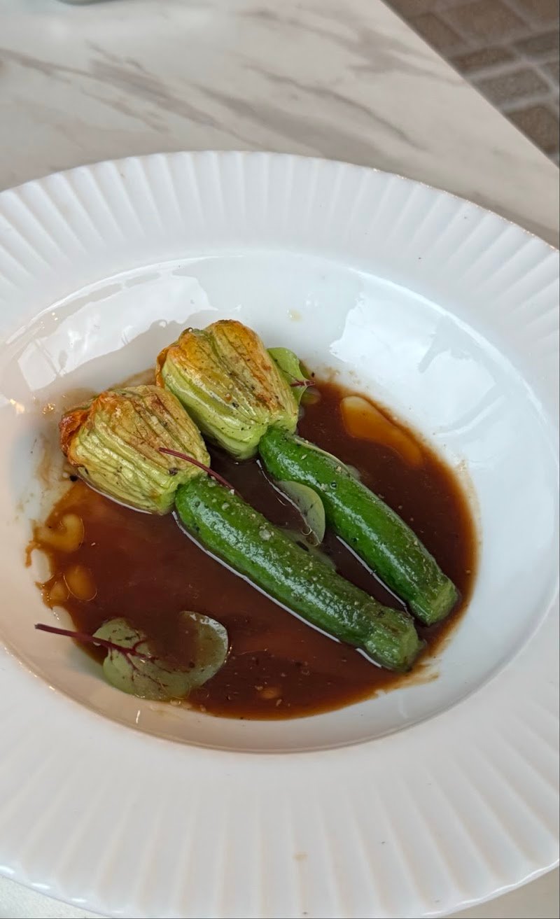 Bar Leo Food & Wine photo 6