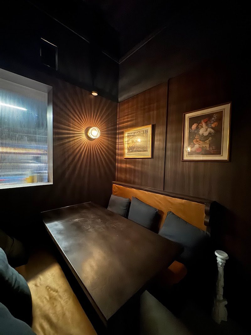 Jane's Fault Bar & Restaurant photo 3