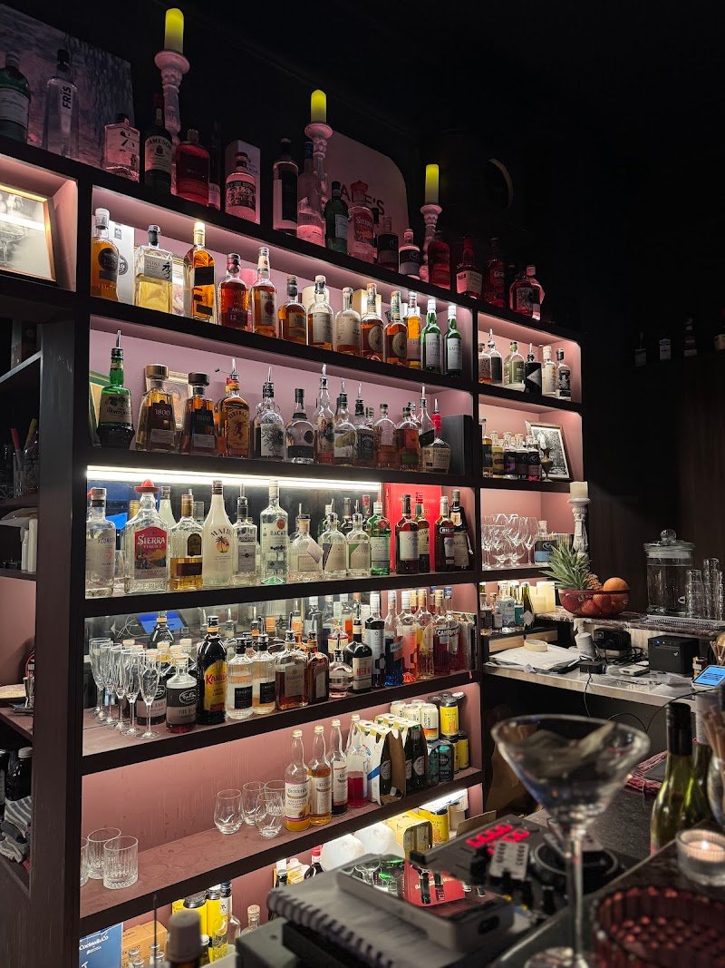 Jane's Fault Bar & Restaurant photo 9