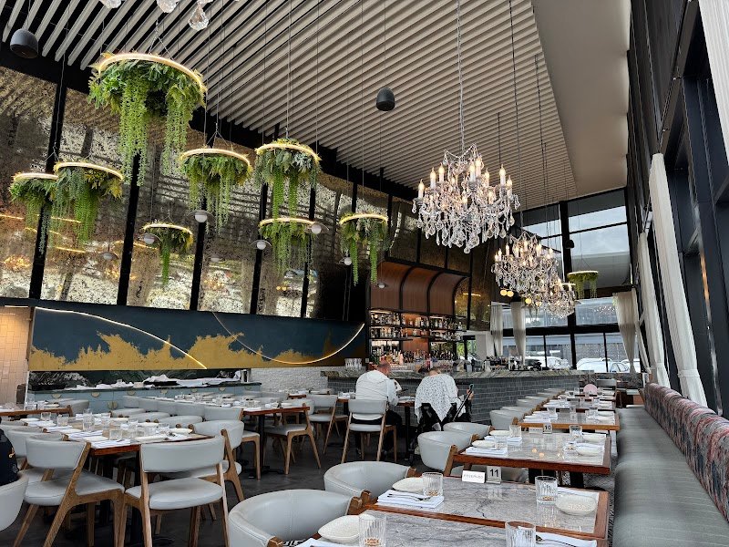 VALYN Thai Restaurant & Bar photo 9