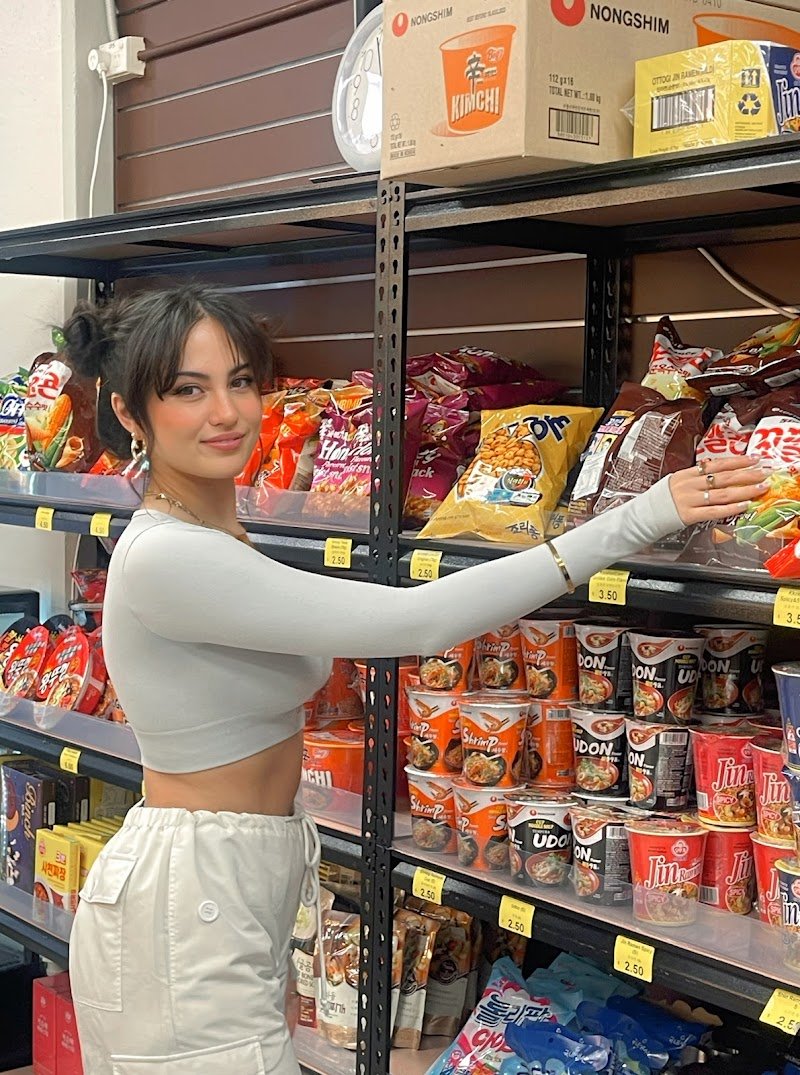 Uptown Korea CBD photo 7