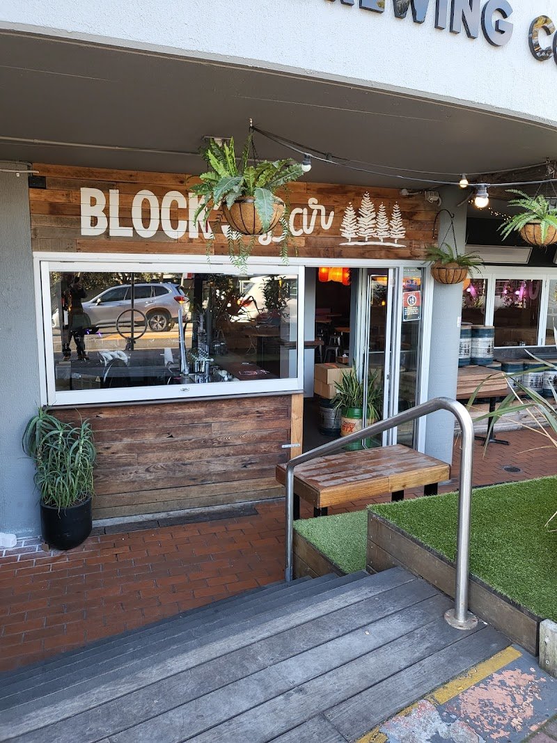 4 Pines Bonsai Izakaya