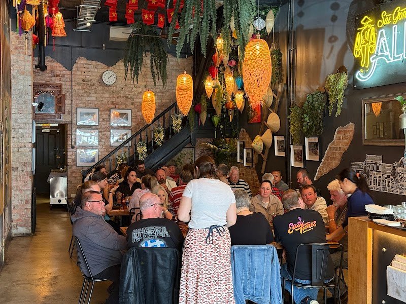 Saigon Allee photo 2