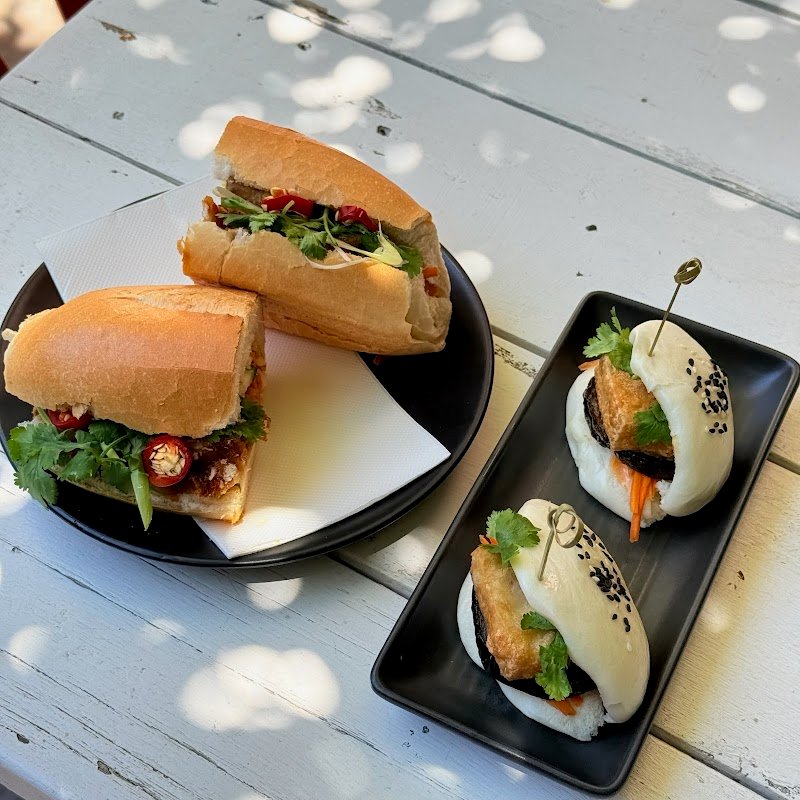 Saigon Allee photo 3