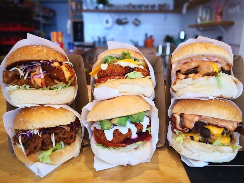 Burger Plus Geelong photo 4