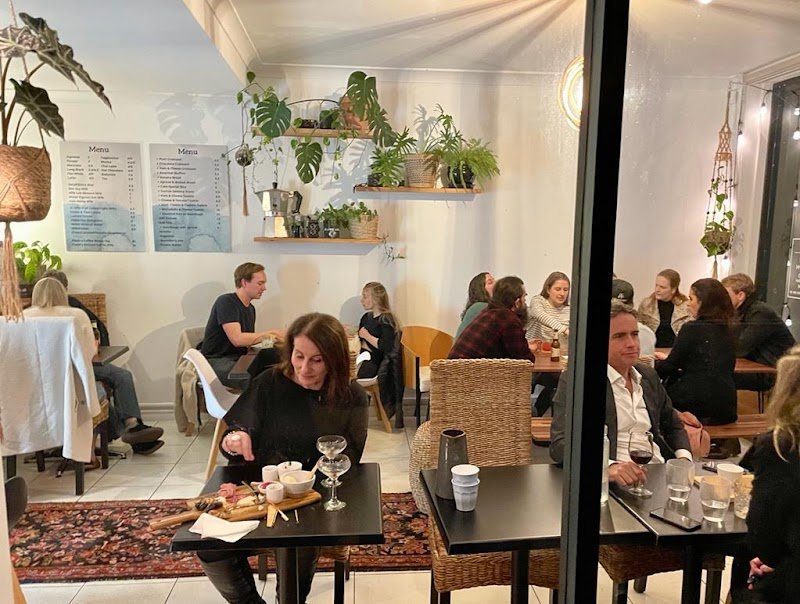 Paolo's Cafe and Aperitivo Bar