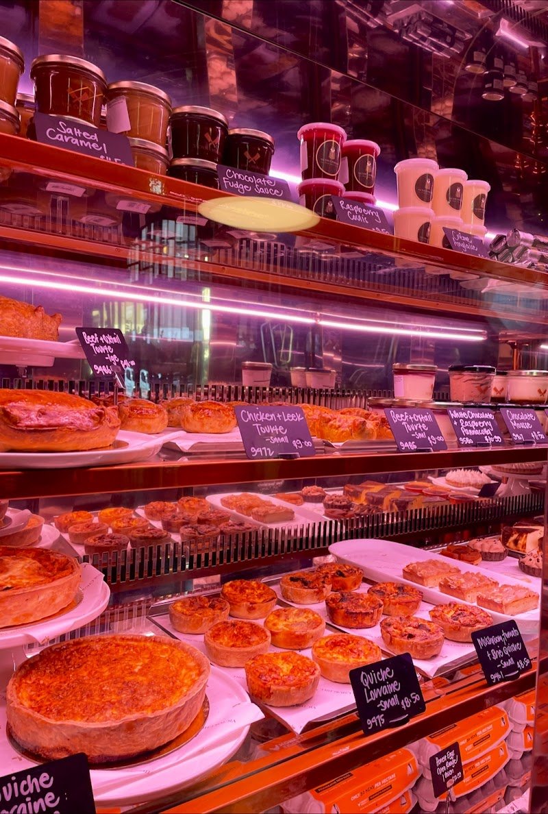 Victor Churchill photo 7