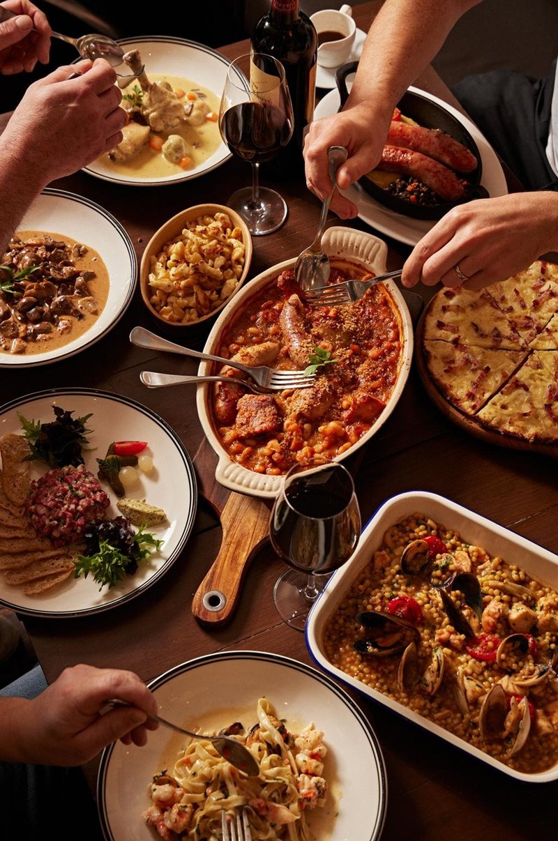 Bistro Papillon photo 7