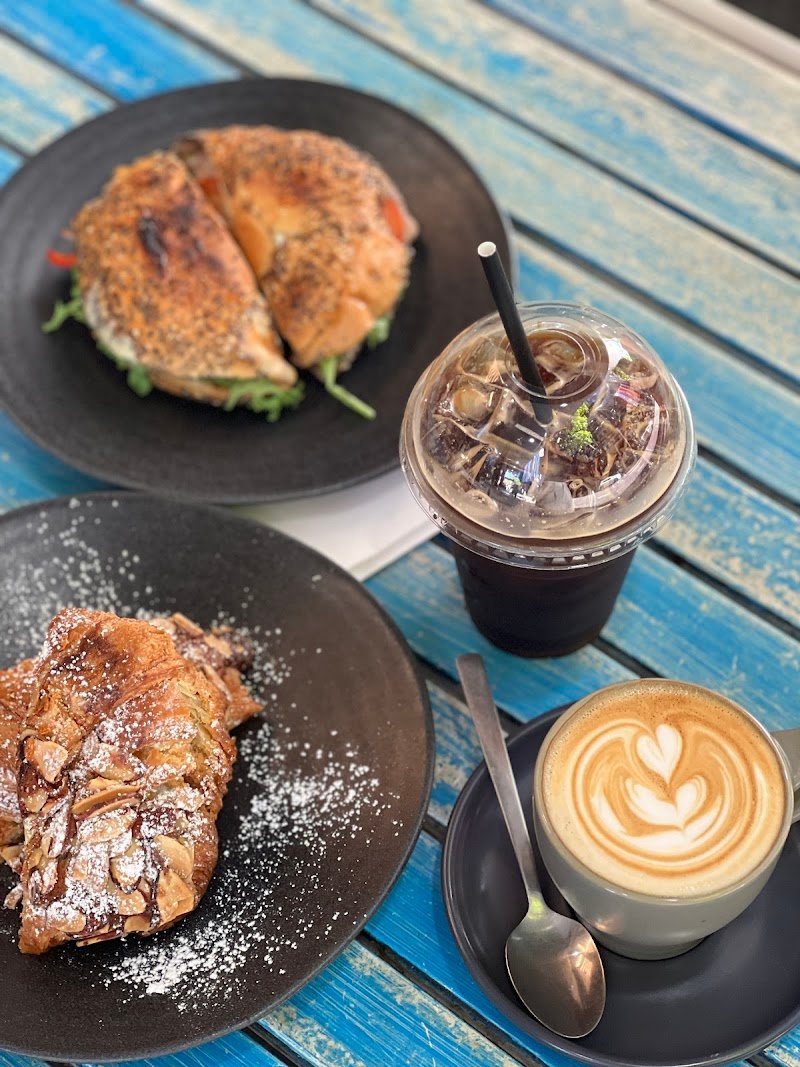 Le MONDE Bakery-Cafe photo 4