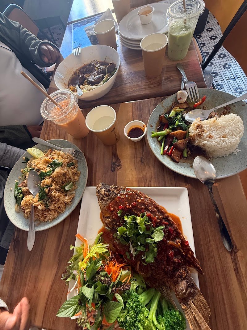 Sam's Thai Kitchen photo 3