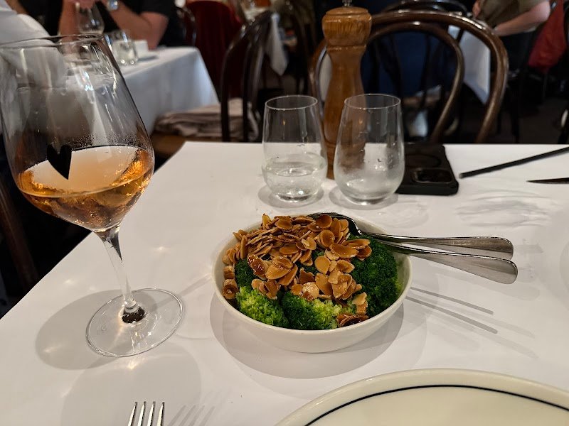 Bistro Moncur photo 3