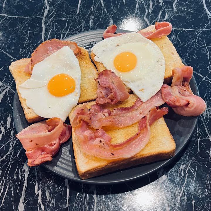 Mập Mập Cafe - The Piggy Coffee | Coffee, Brunch, Bánh mì, Phở photo 4