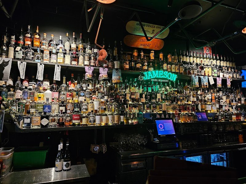 Howlin' Wolf Whiskey Bar Wollongong photo 3