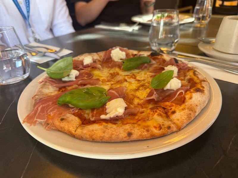 Stella Restaurant and Bar photo 5