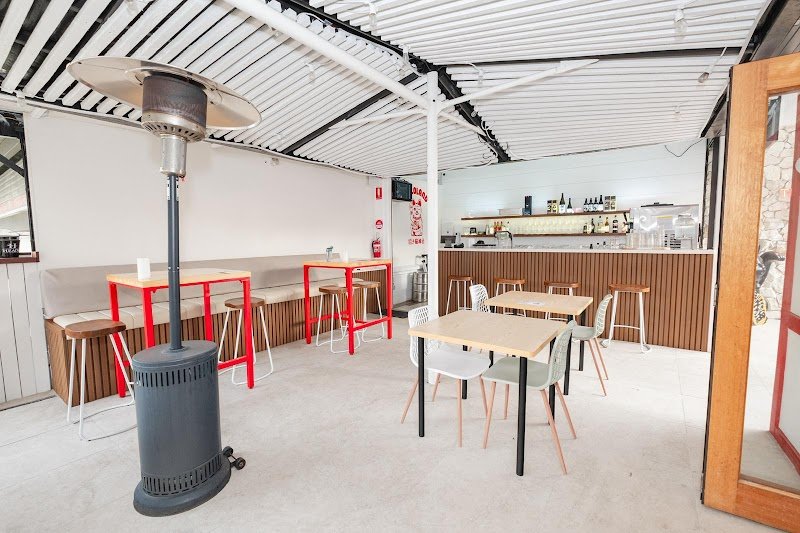 Nekoland Ramen & Bar