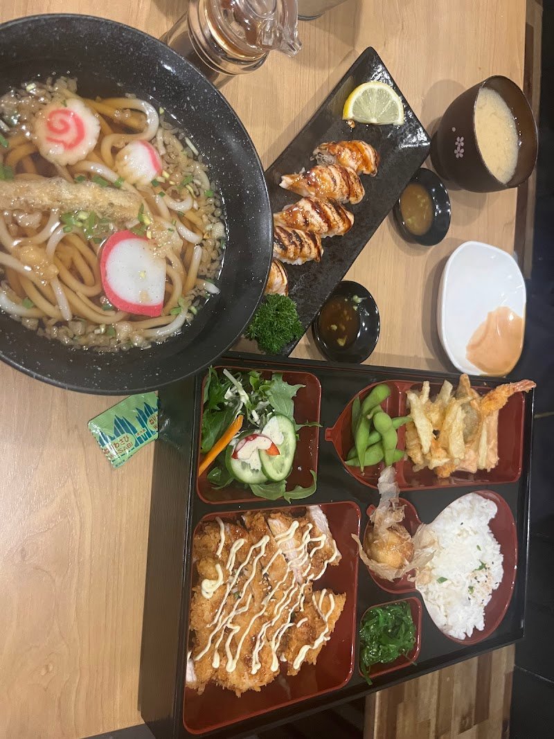 Sushi Castle photo 6