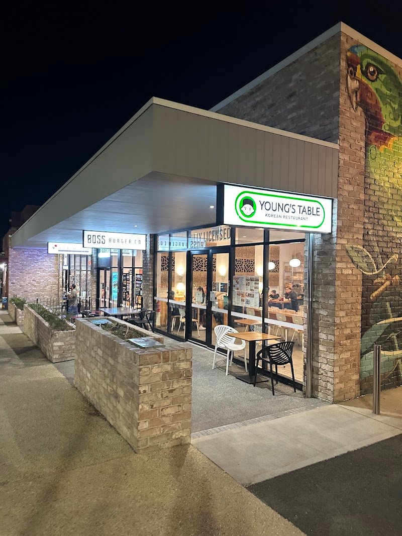 Young's Table photo 8