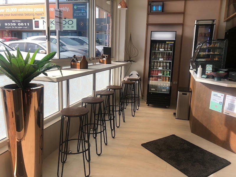 Zab Curry House photo 5