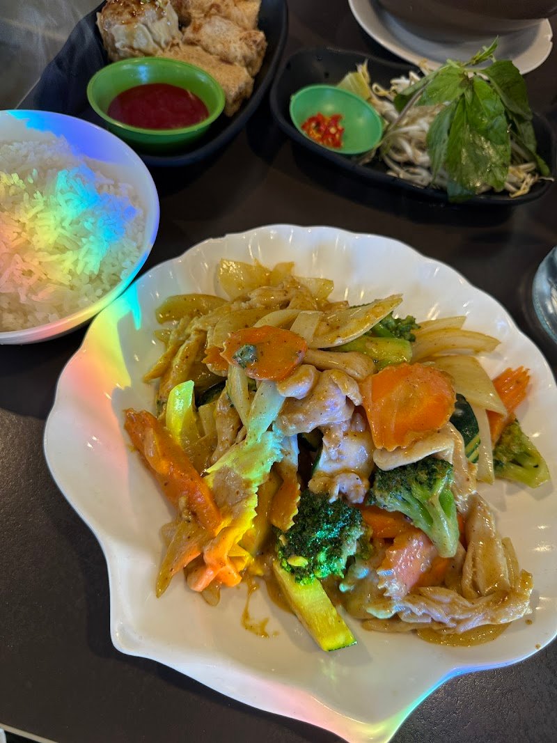 Noi Noi Vietnamese Kitchen in Kingston photo 5