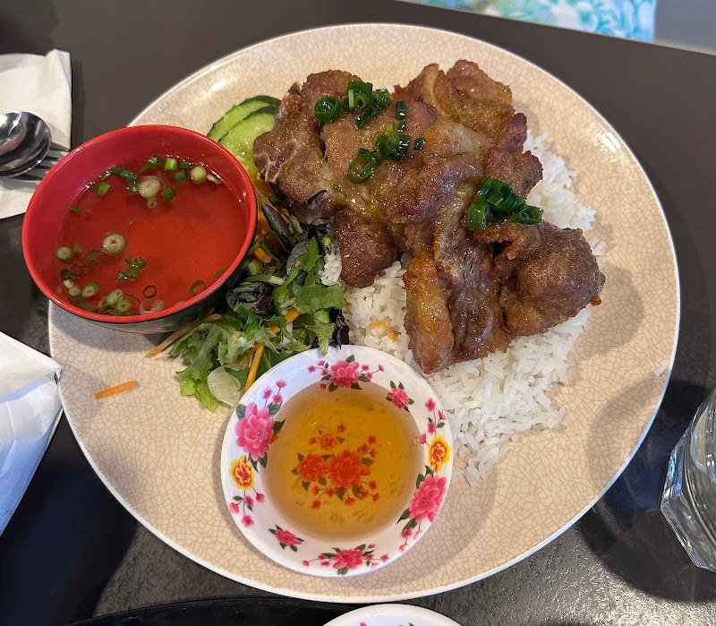 Noi Noi Vietnamese Kitchen in Kingston photo 8