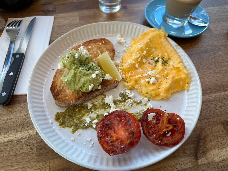 Cambridge Cafe Chatswood photo 3