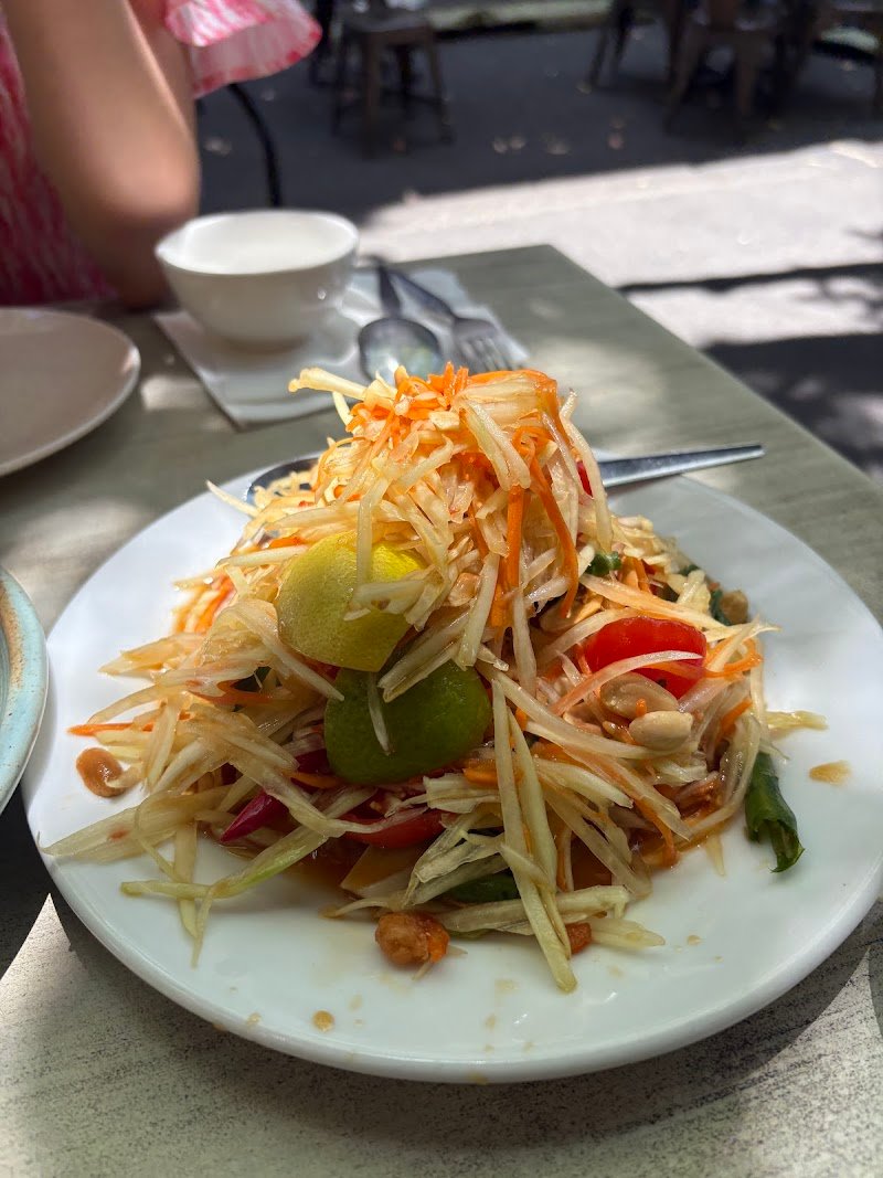 Yok Yor Thai Food Factory photo 4