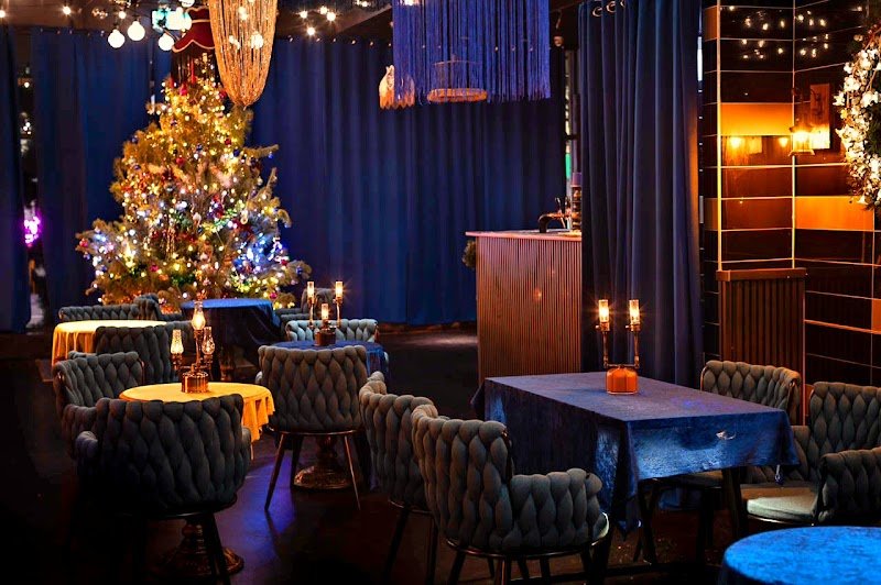 Fantome Wine Bar & Cocktails photo 6