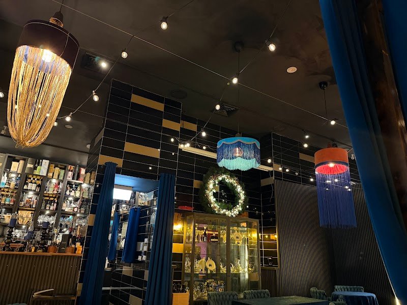 Fantome Wine Bar & Cocktails photo 2