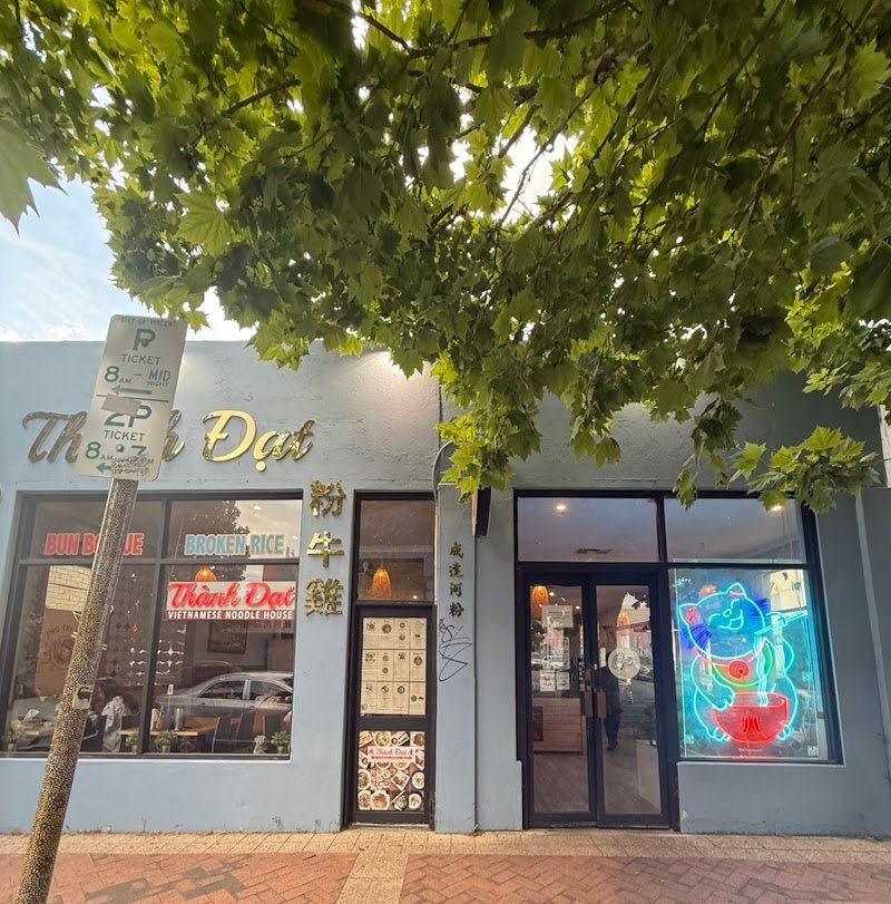 Pho Thanh Dat photo 10