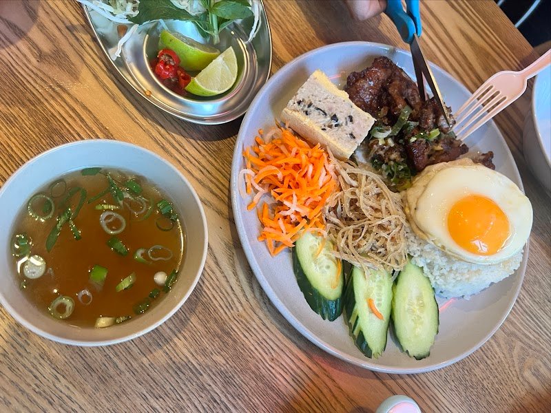 Pho Thanh Dat photo 5