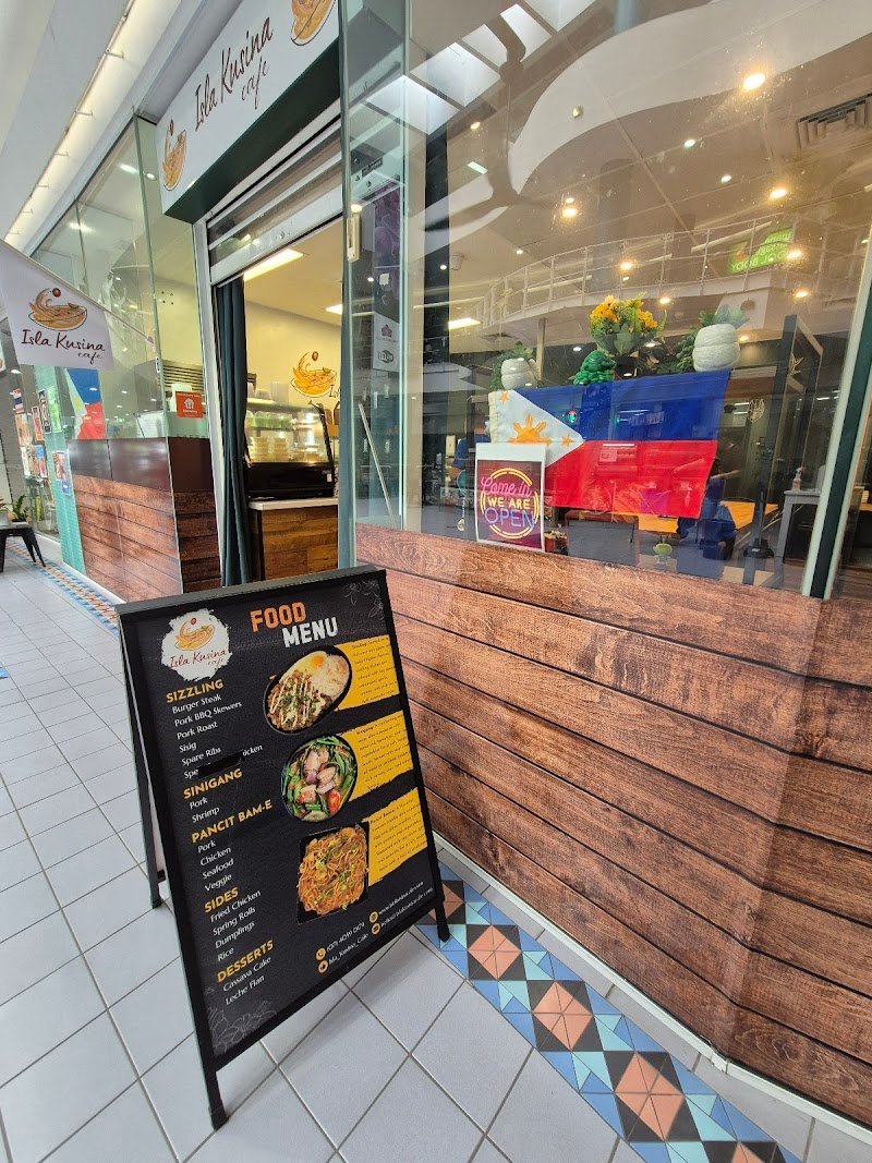 Isla Kusina Cafe