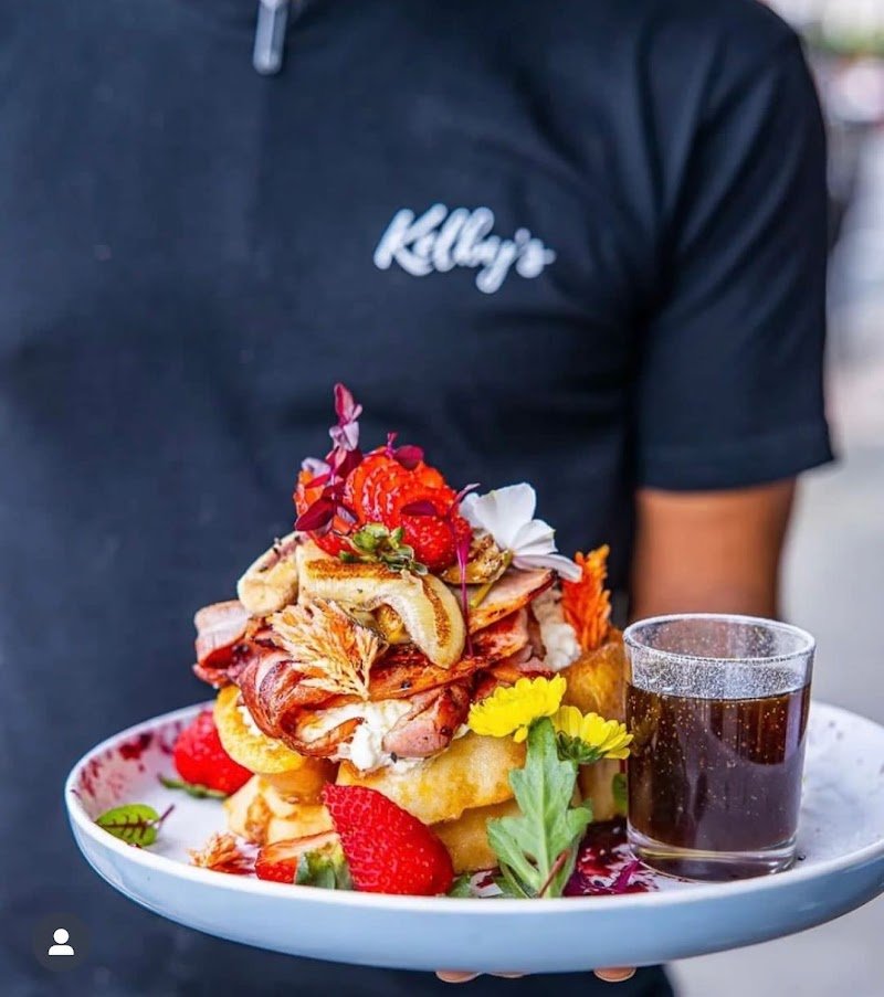 Moe's Table photo 10