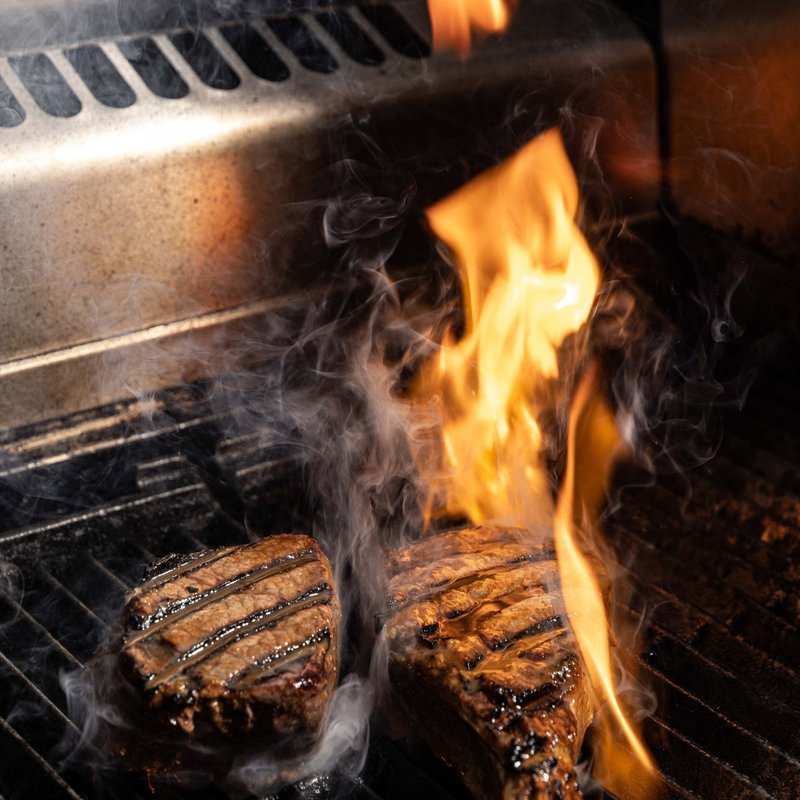 Rare Steakhouse Uptown photo 4