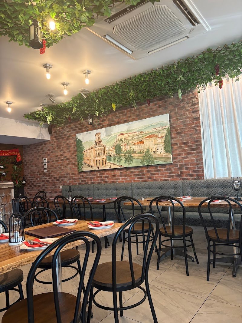 Antika Bar & Grill photo 5