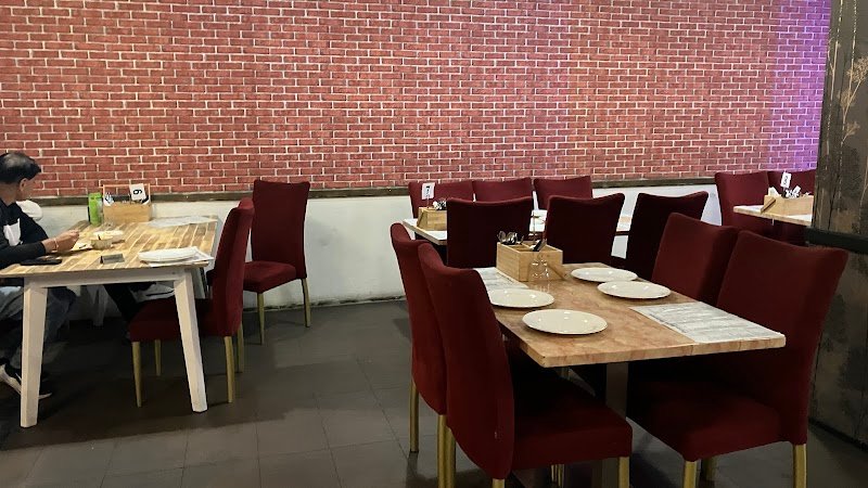 Priyas surfers Indian Restaurant photo 2