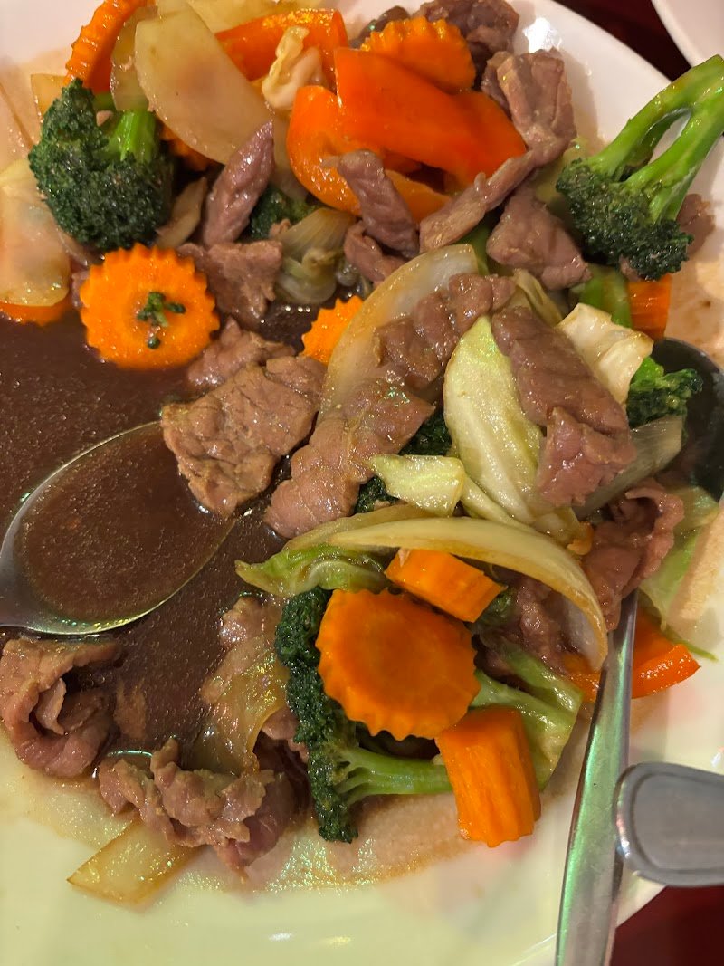 Dee's Vintage Thai Restaurant photo 9