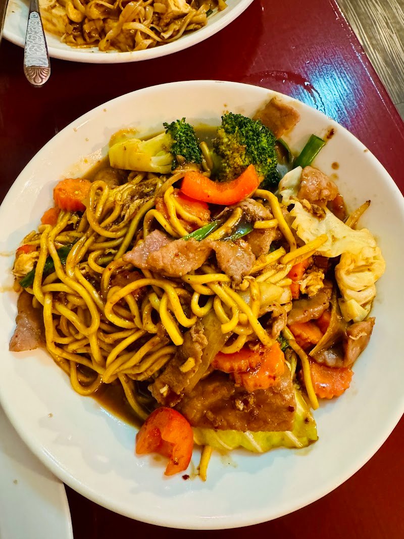 Dee's Vintage Thai Restaurant photo 4