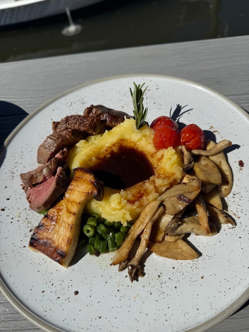 The Poyer's photo 10