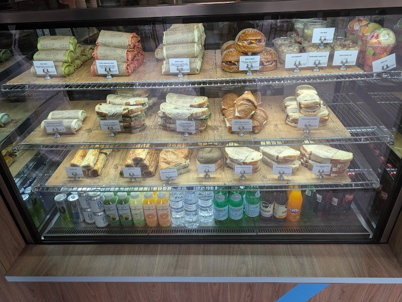 Hustle on George photo 6