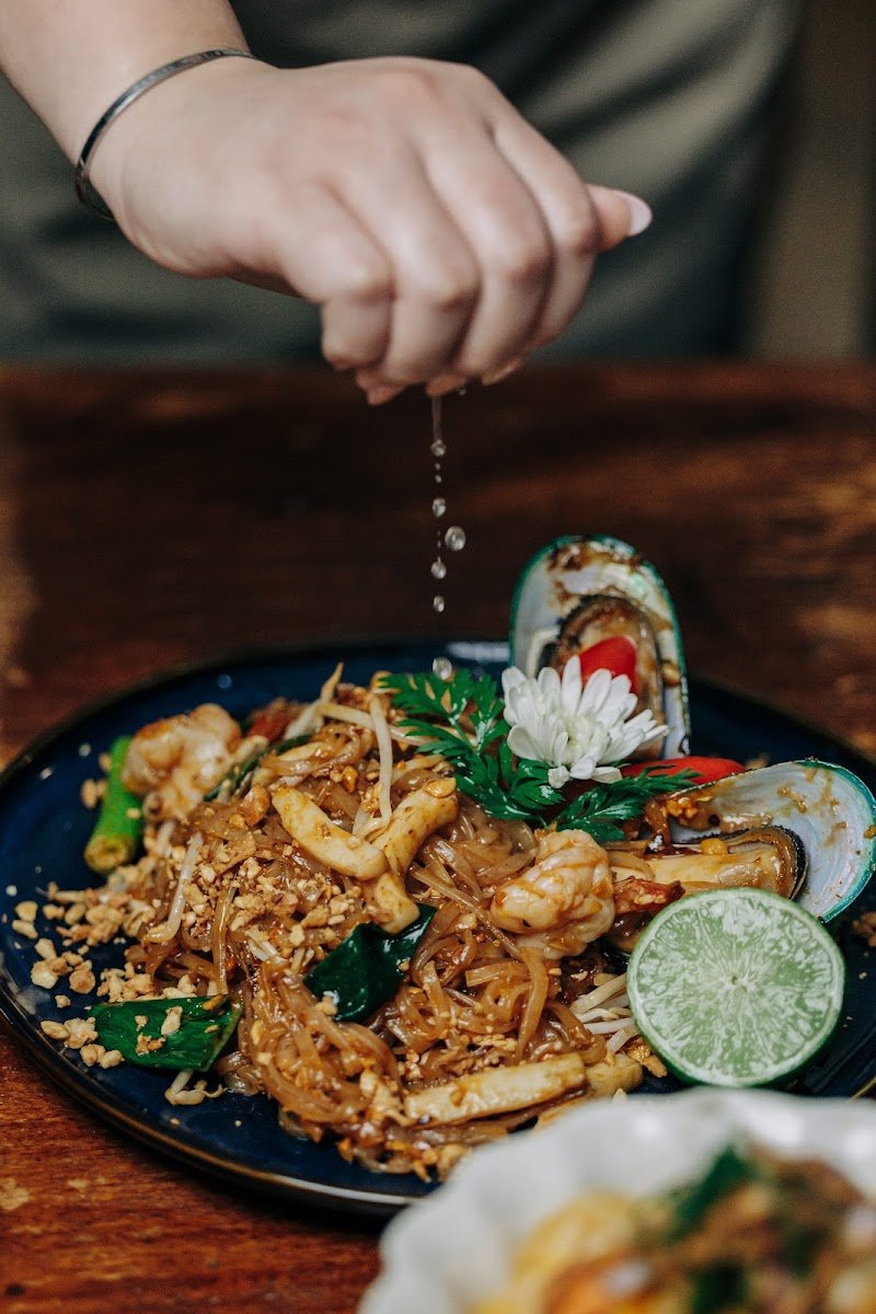 Benjamas Thai photo 7