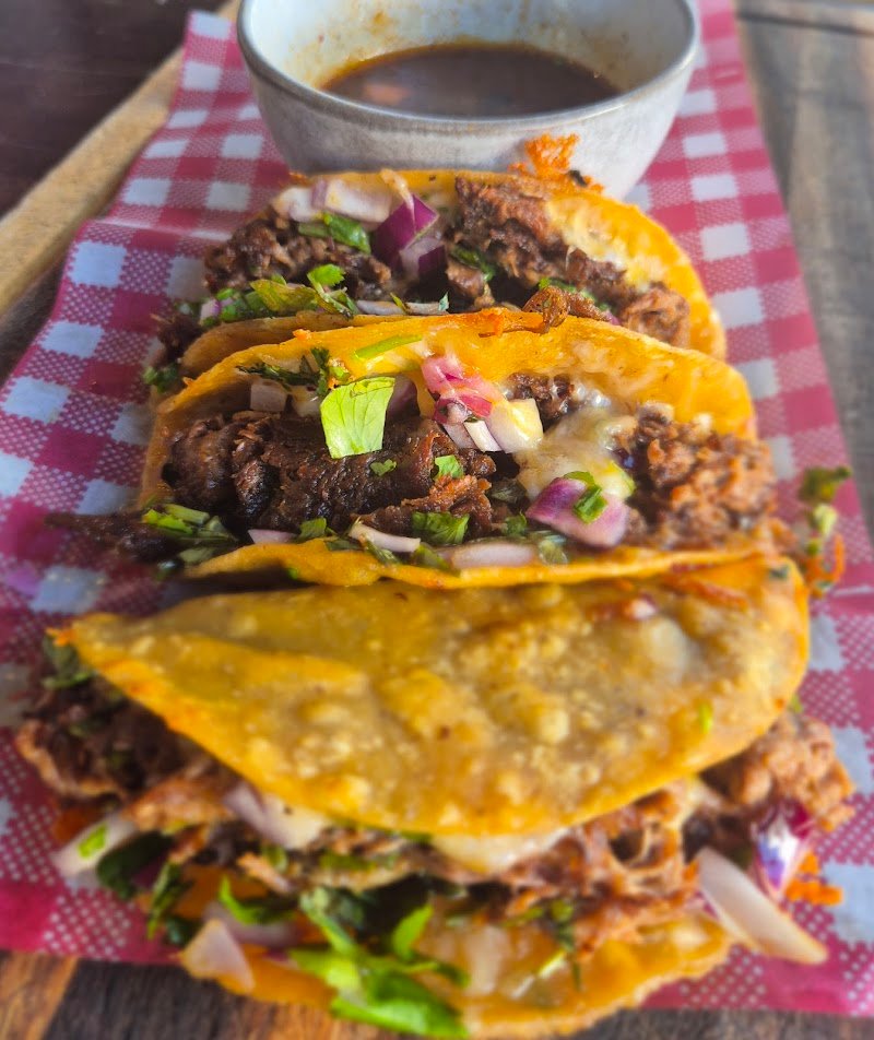 Hermanos En Cantina photo 3