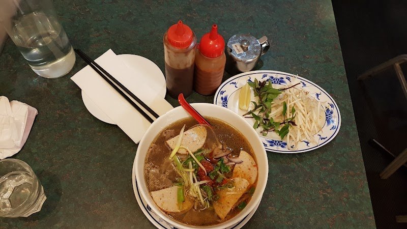 The Vietnamese Restaurant photo 2